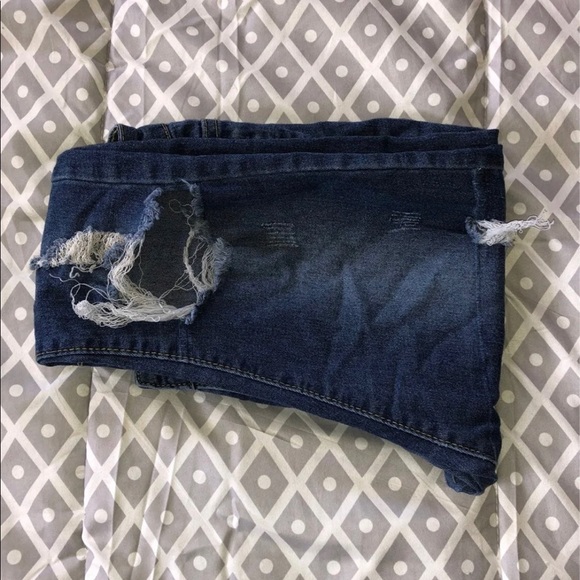 ROMWE Ripped Jeans - Picture 4 of 4